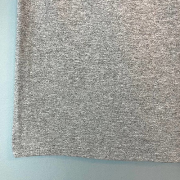 CHRISTMAS Cat with Santa Hat Holiday Wreath Heather Gray Crewneck T-Shirt Size S - Picture 13 of 13